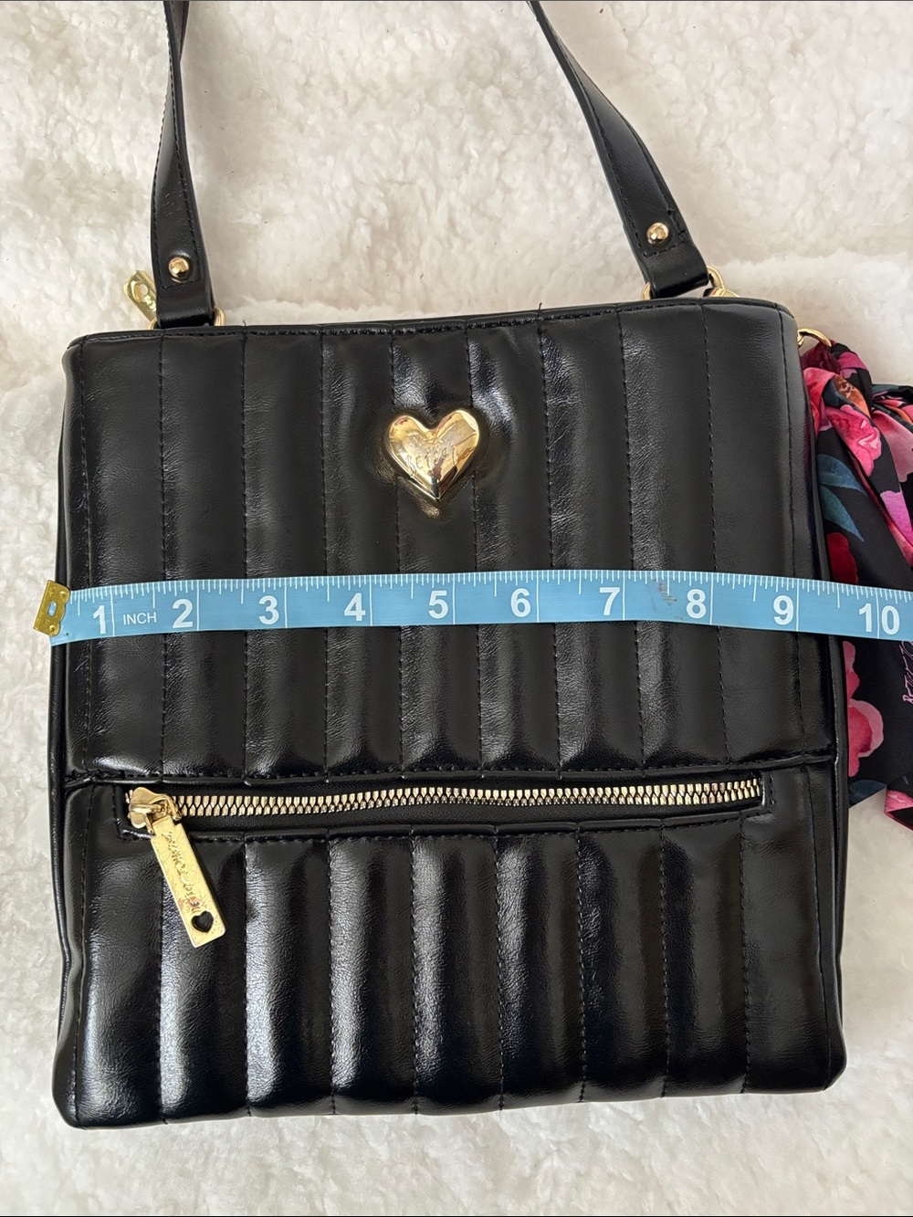 Betsey Johnson Black Quilted Heart Accent Crossbody Bag with Floral Scarf - Picture 7 of 9